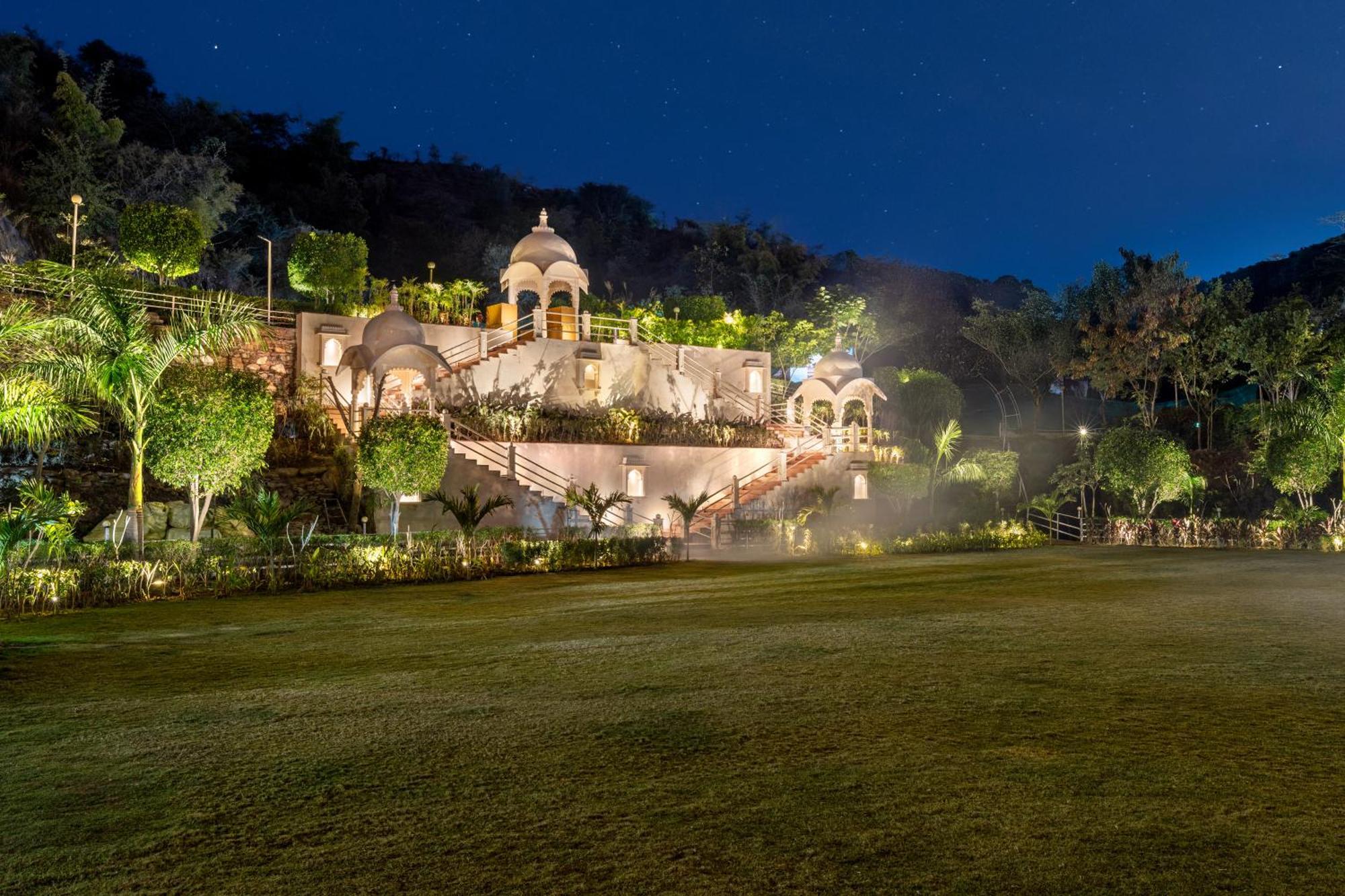 Sayaji Resorts & Spa Udaipur Exterior photo